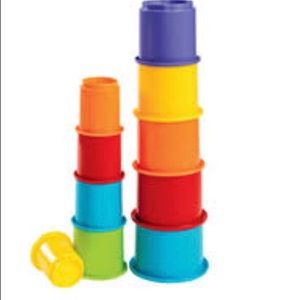Stack ‘n’ Nest Cups